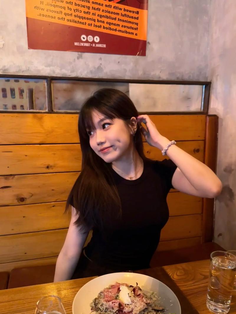 04b752a8ea7f935a427d219b88c4b6ca.jpg